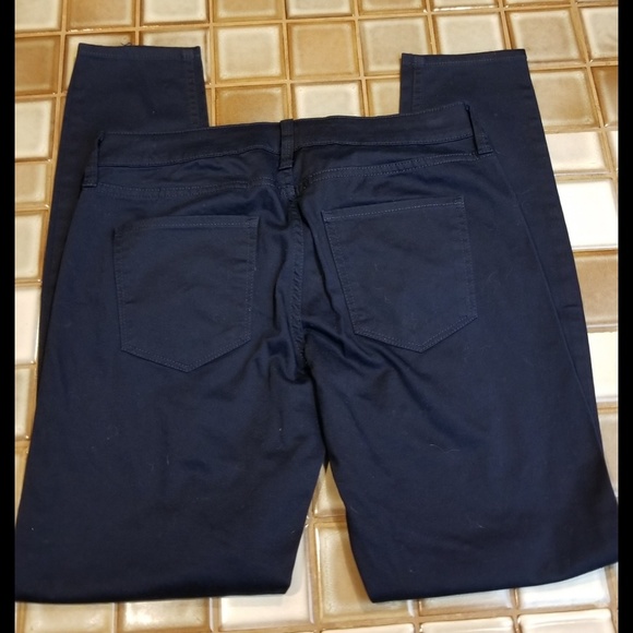 NWT Arizona Jean Co. Navy Skinny Jeans - Picture 4 of 9